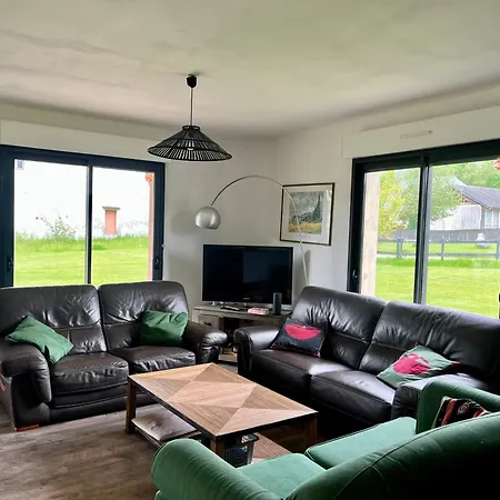 Maison Lumineuse Type Chalet, Au Pied Des Pyrenees, Jusqu'a 10 Personnes Bruges-Capbis-Mifaget