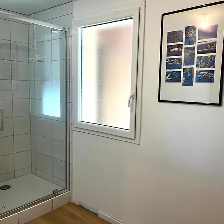 Maison Lumineuse Type Chalet, Au Pied Des Pyrenees, Jusqu'a 10 Personnes Chalet